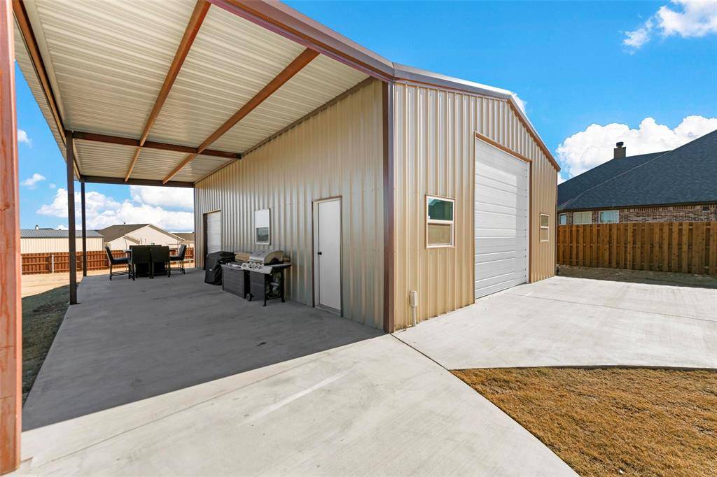 Rhome, TX 76078,136 Meadow Vista Drive