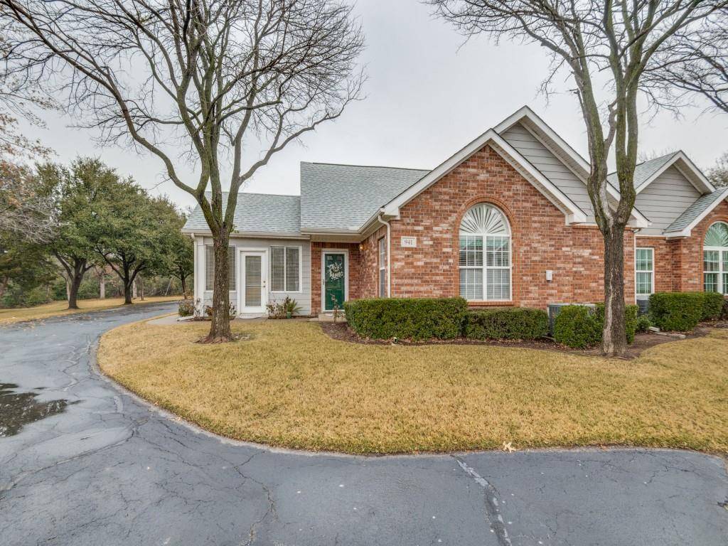 Arlington, TX 76012,941 Bridges Drive