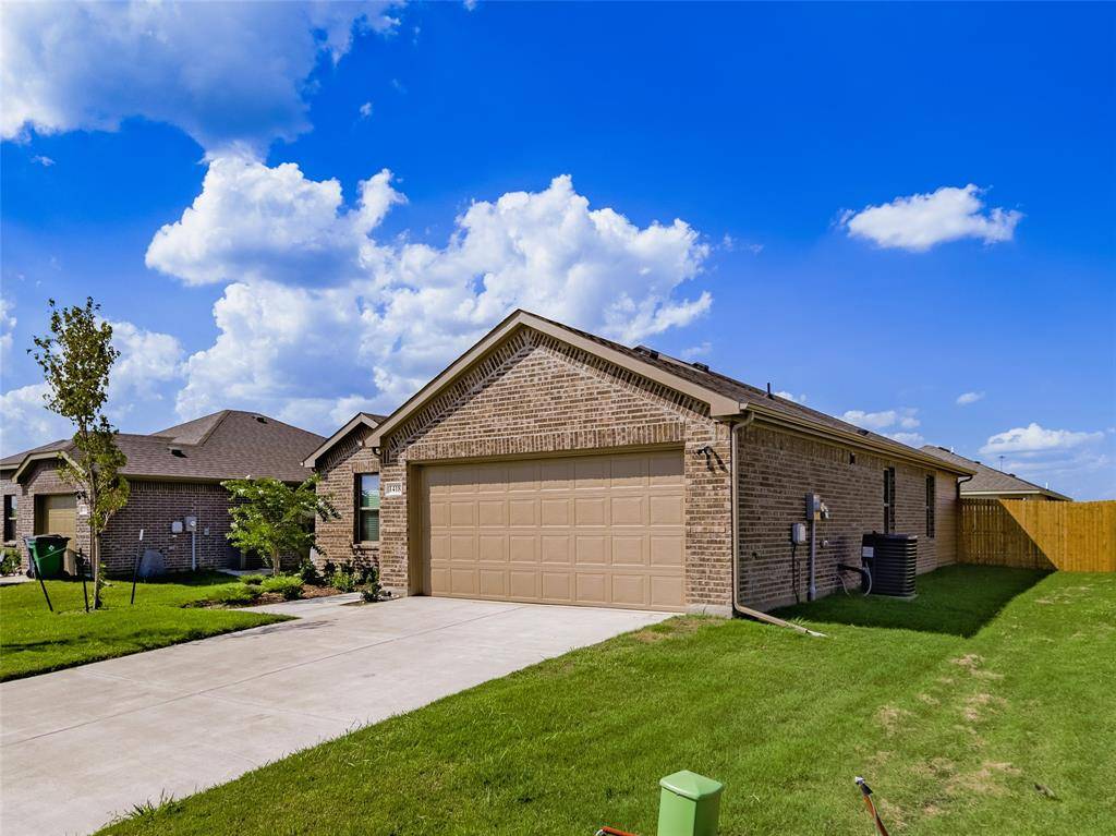 Greenville, TX 75402,1418 Brindle Drive