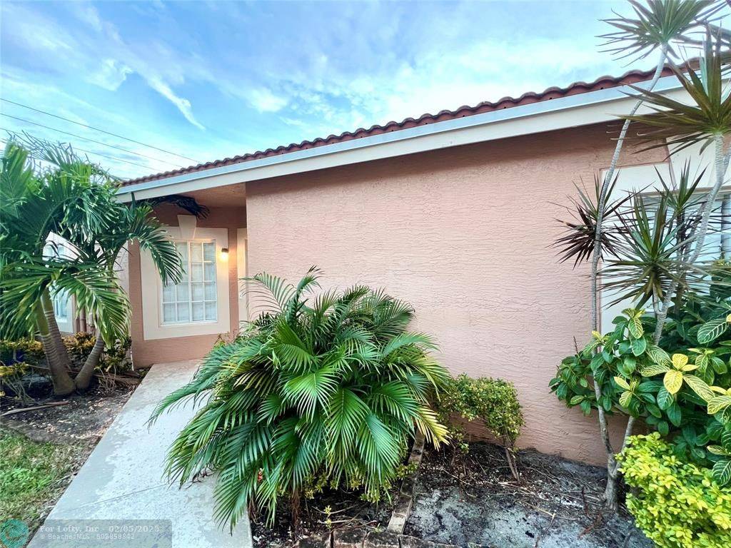 Boynton Beach, FL 33436,9846 Kamena Cir