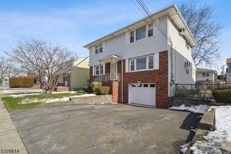 Saddle Brook Twp., NJ 07663,20 Westminster Pl