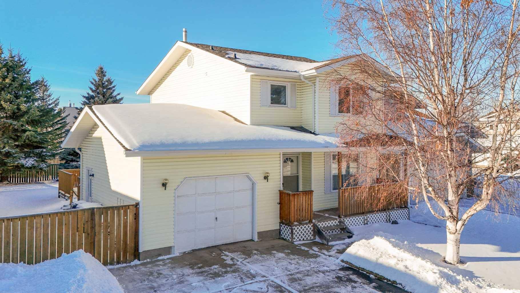 Red Deer, AB T4P 3K7,26 Roberts CRES