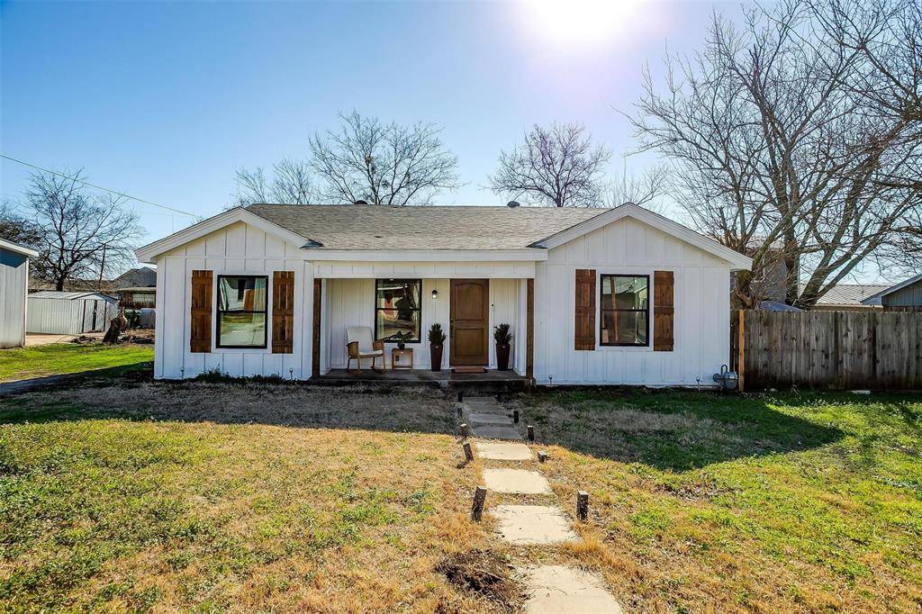 Godley, TX 76044,109 S Coleman