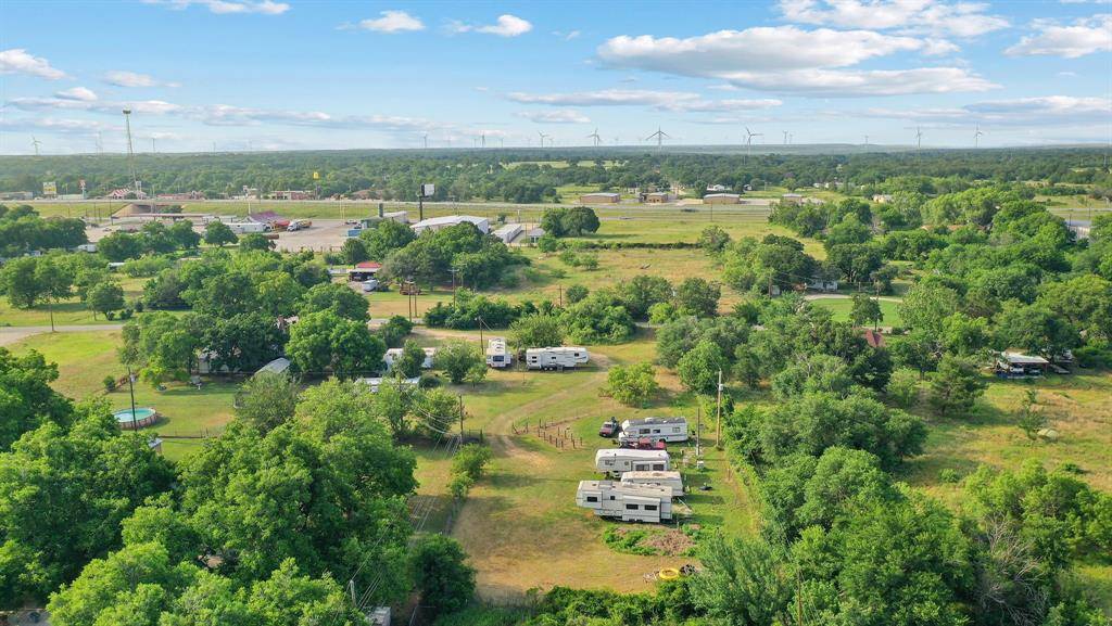 Clyde, TX 79510,819 Gas House