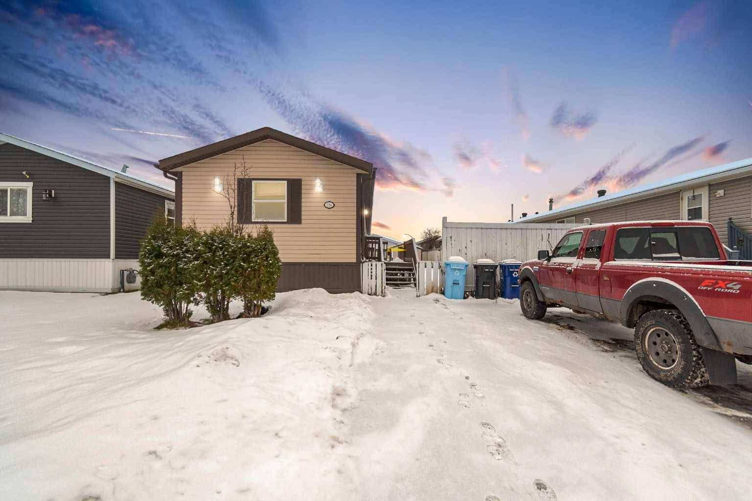 Fort Mcmurray, AB T9K 2M8,116 Mcinnes ST