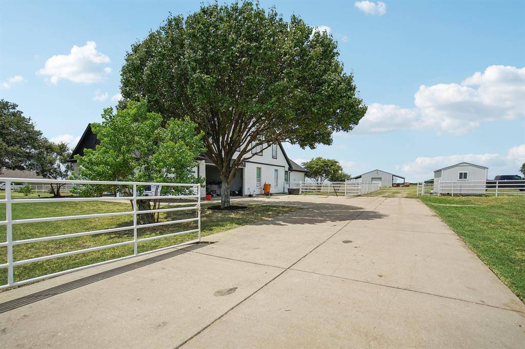 Ponder, TX 76259,2621 Big Sky Trail