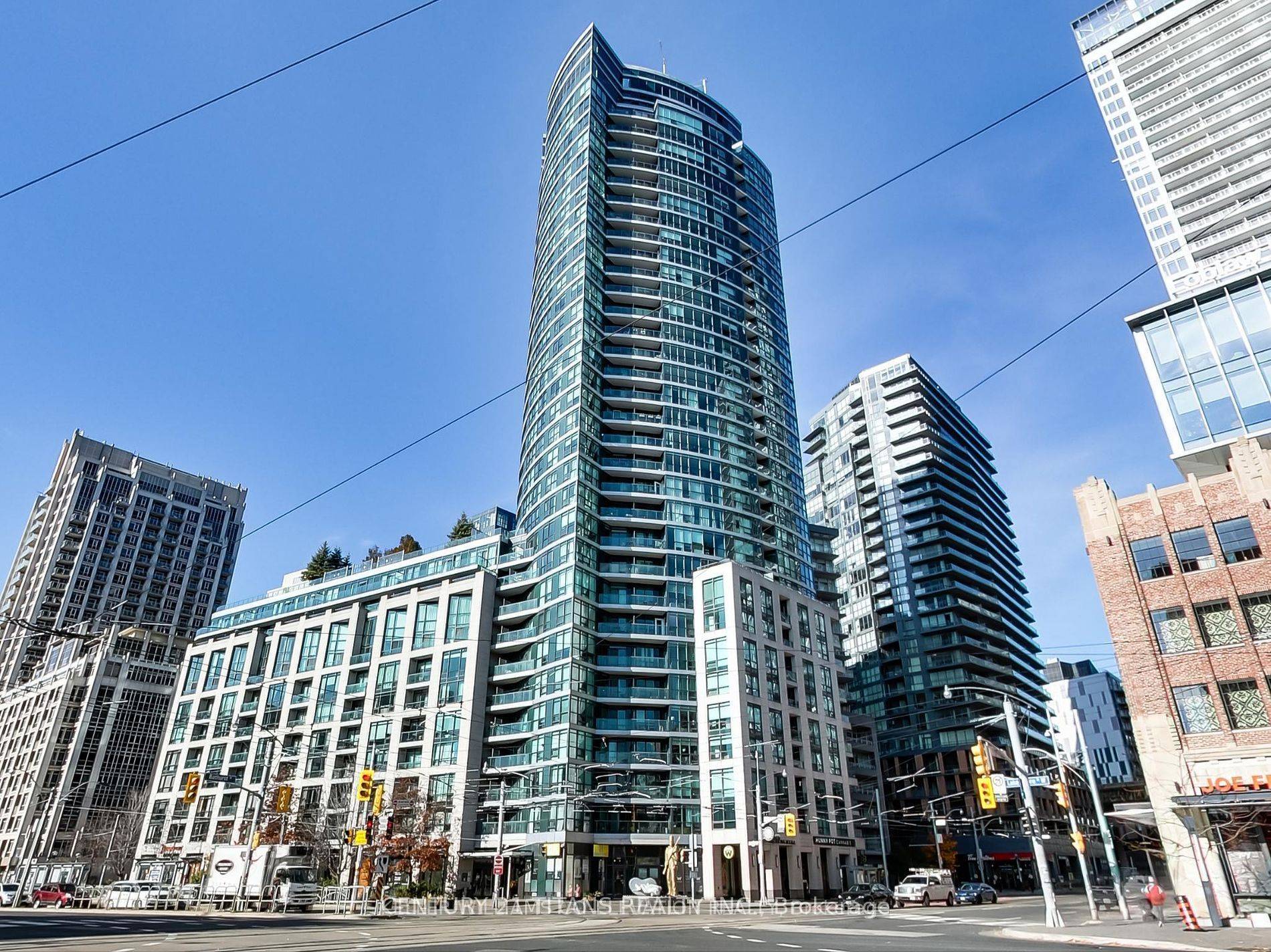 Toronto C01, ON M5V 1B7,600 Fleet ST #1909