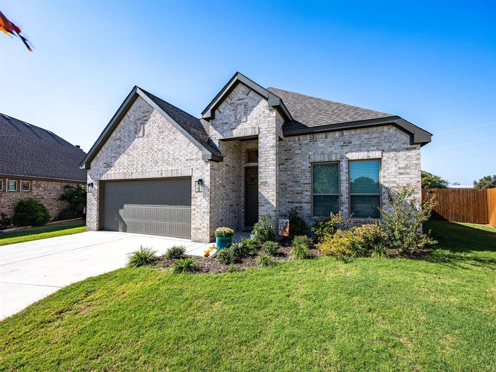 Justin, TX 76247,425 Monarch Way