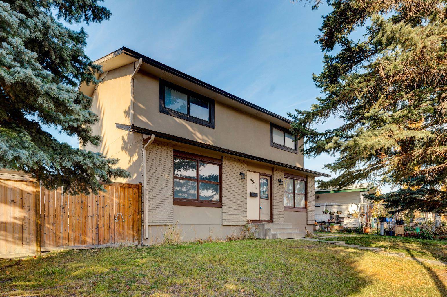 Calgary, AB T2A 4H1,4851 Mardale RD NE