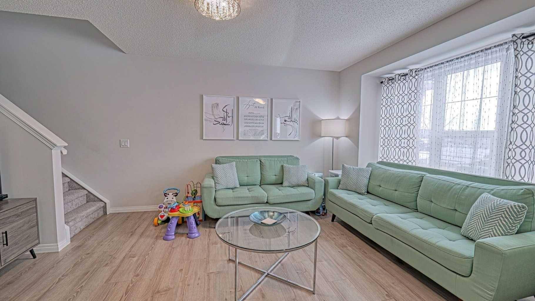 Calgary, AB T3N 0S8,10974 Cityscape DR NE