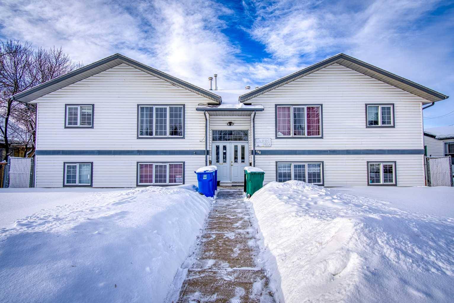 Beaverlodge, AB T0H 0C0,913 4 AVE #1