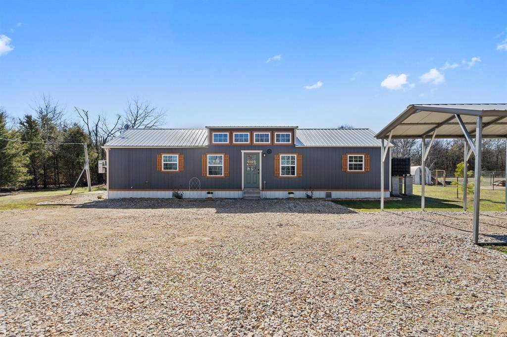 Honey Grove, TX 75446,1390 County Road 2850