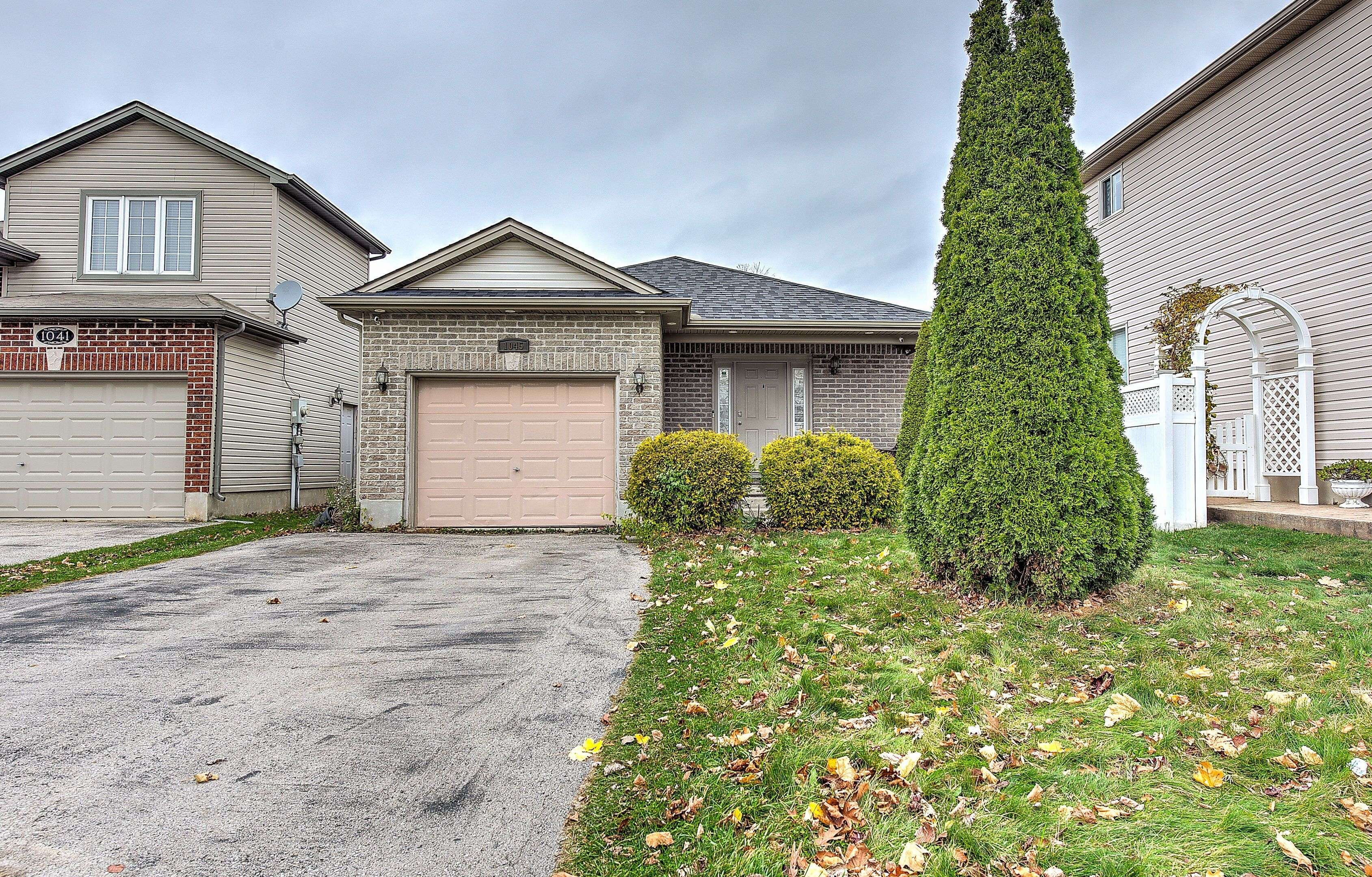 London, ON N6H 5W2,1045 Blythwood RD