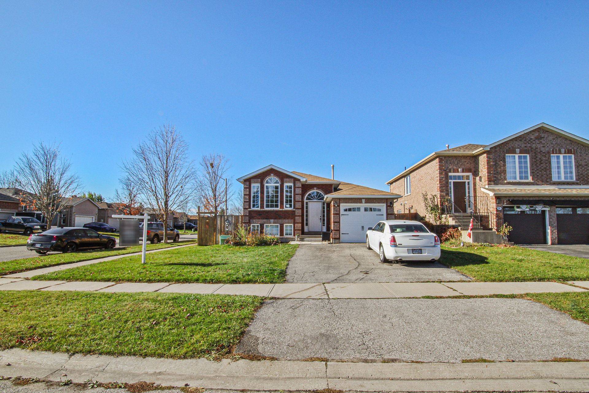 Barrie, ON L4M 7B1,26 Quinlan RD