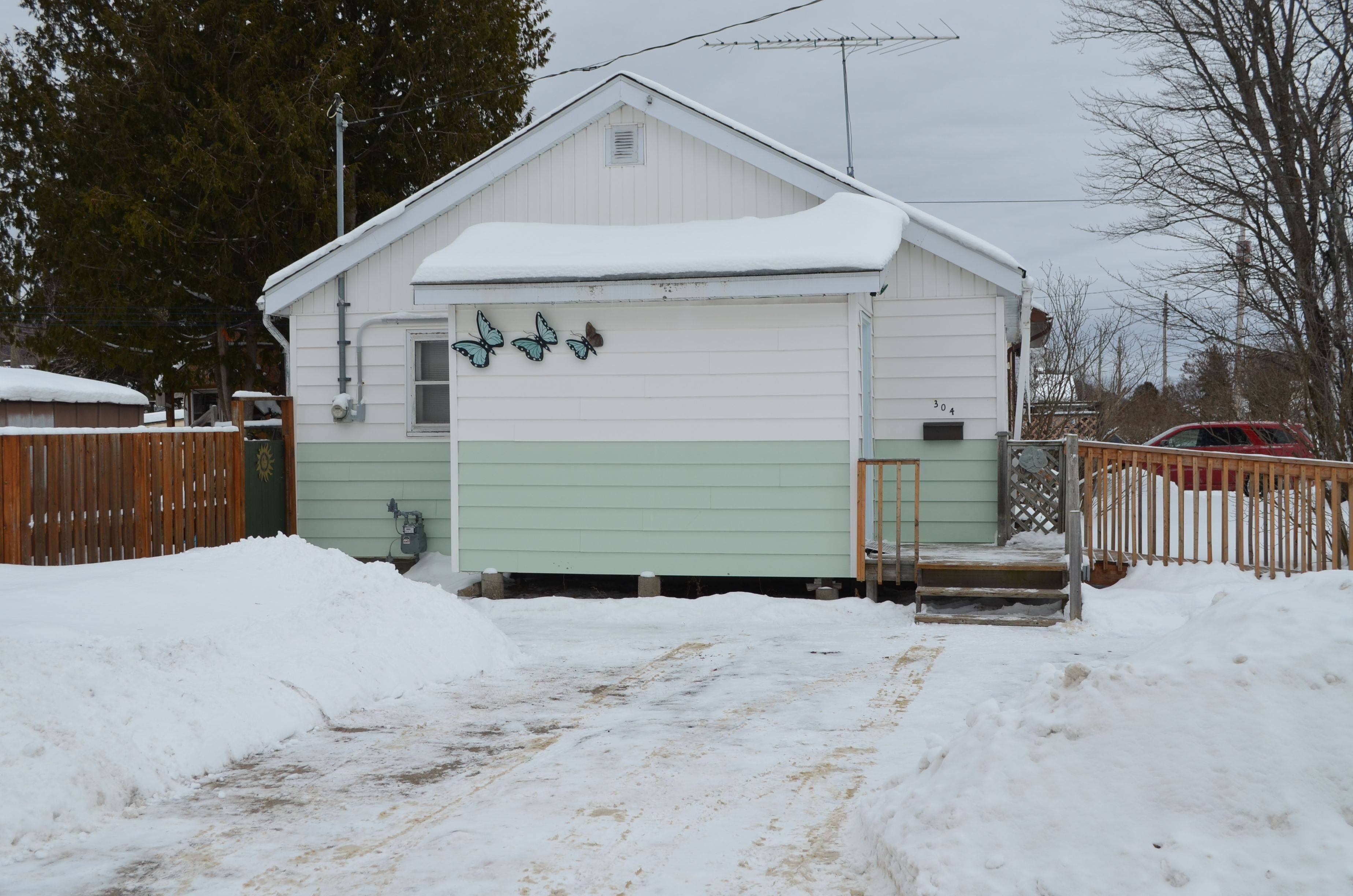 North Bay, ON P1B 7L8,304 Angus AVE