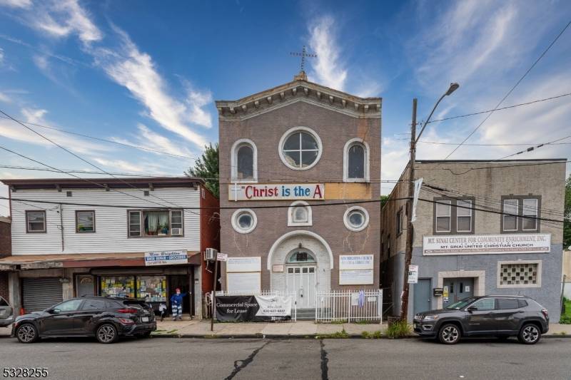 New York, NJ 10301,386 jersey st