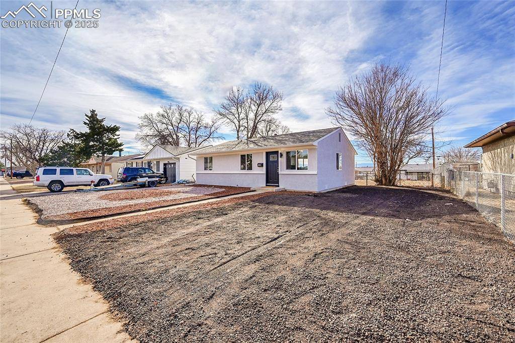 Pueblo, CO 81001,1815 Seminole LN