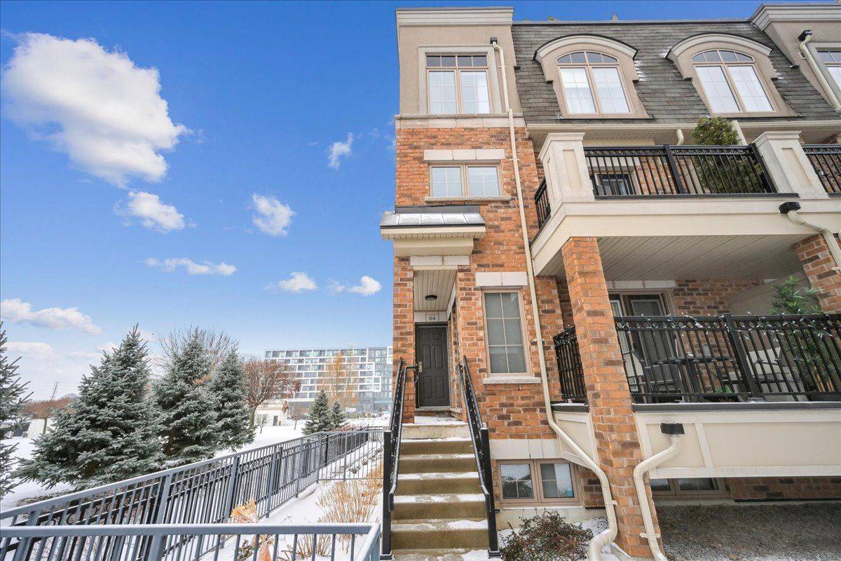 Oakville, ON L6M 0S3,2441 Greenwich DR #64