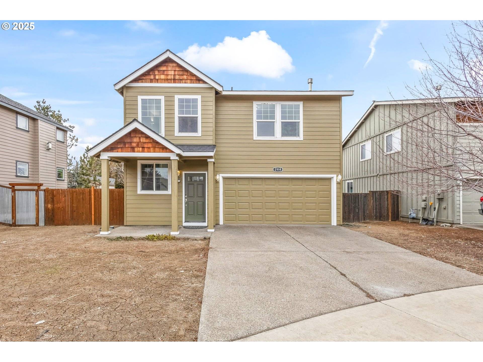 Bend, OR 97701,2914 NE JACKDAW DR