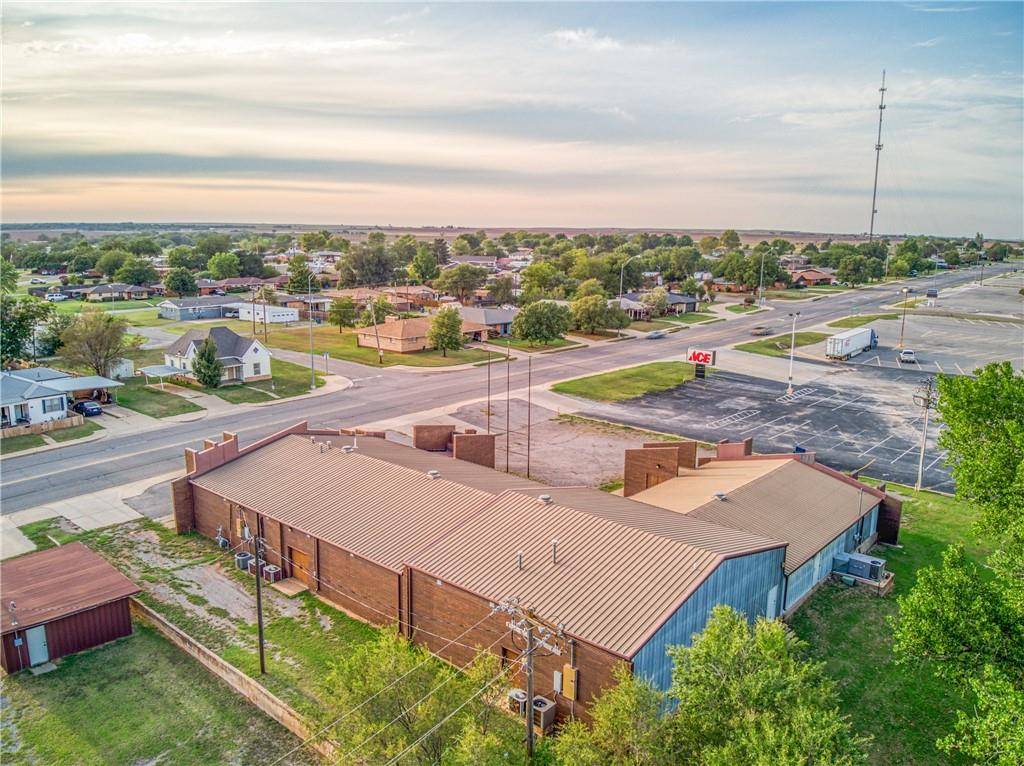 Cordell, OK 73632,1307 N Glenn L English
