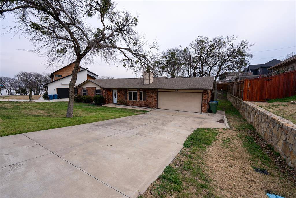 Lakewood Village, TX 75068,650 Woodcrest Lane