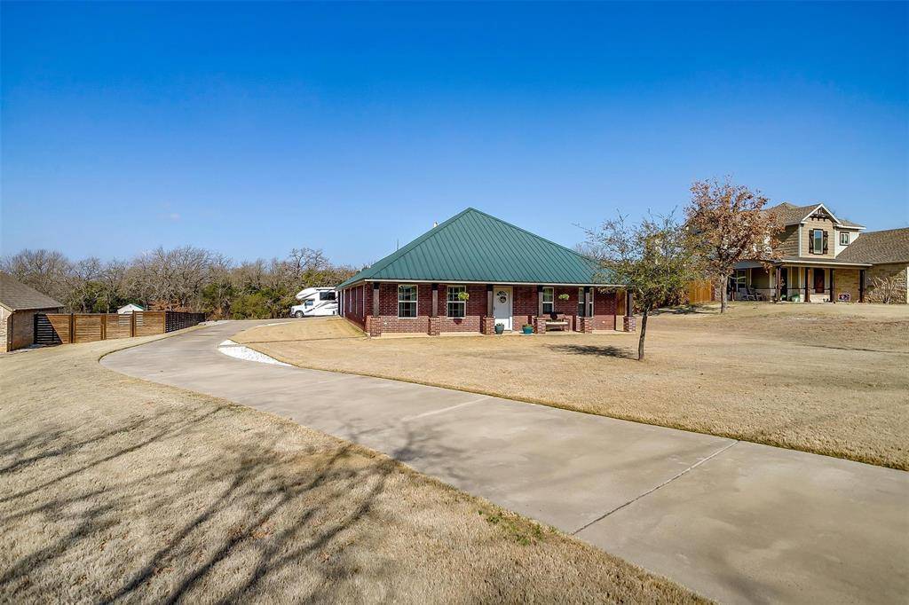 Cleburne, TX 76033,1105 Riverwood Trail