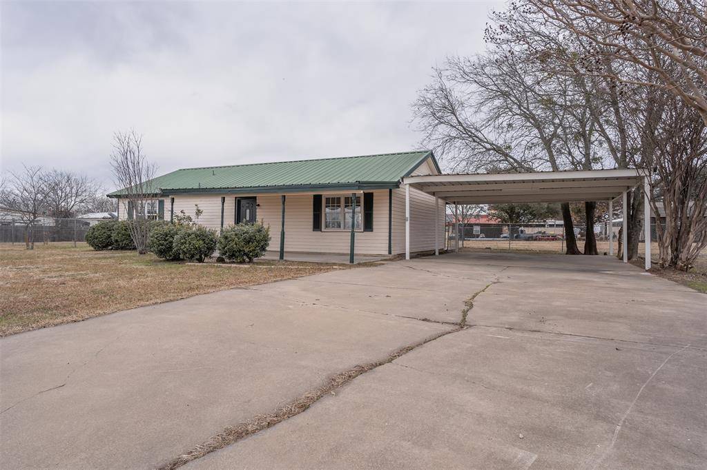 Alvarado, TX 76009,3620 Meadow Lake Drive