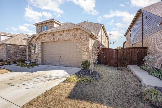 Aubrey, TX 76227,3512 Oak Leaf Court