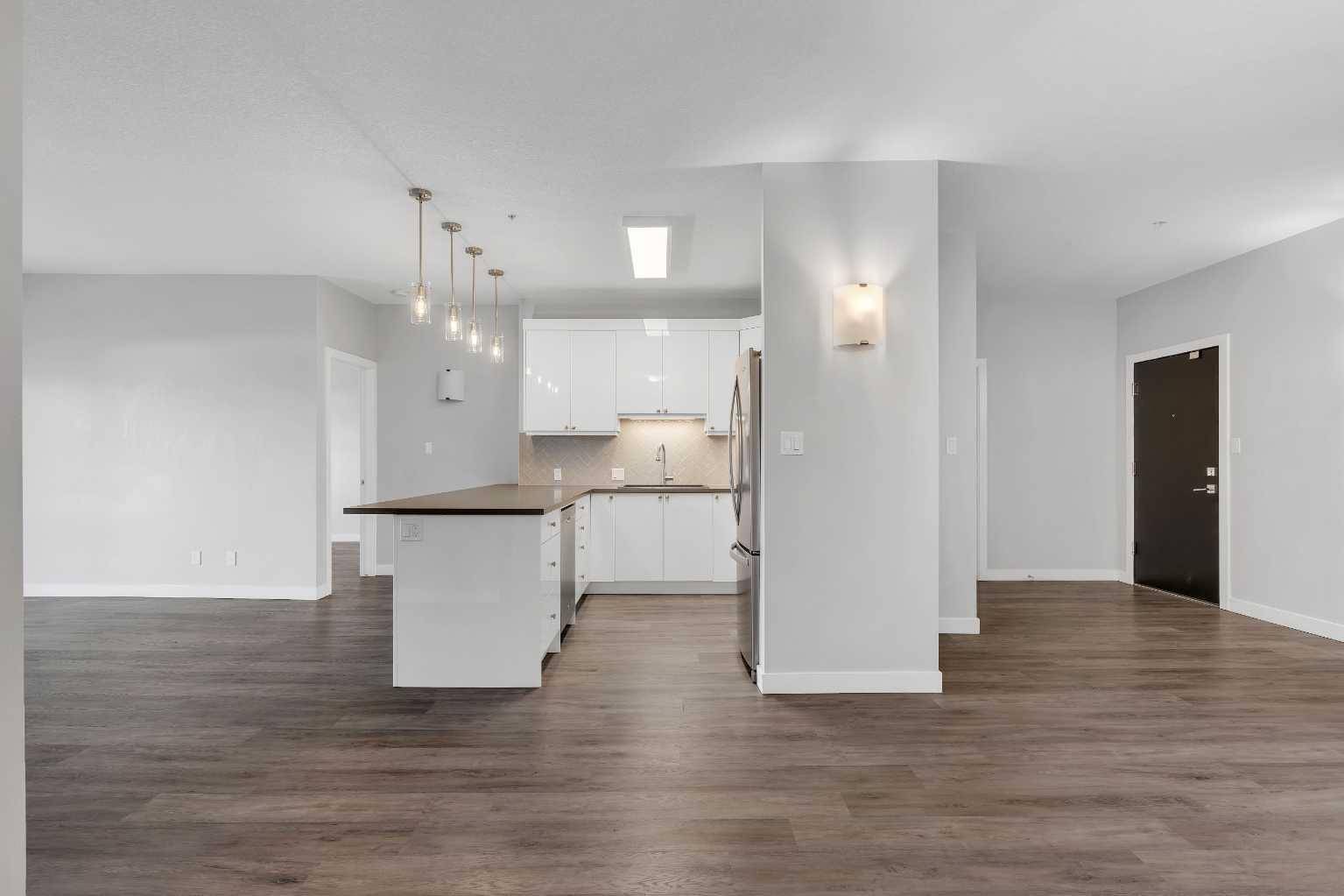 Calgary, AB T2T 0T6,1441 23 AVE SW #406