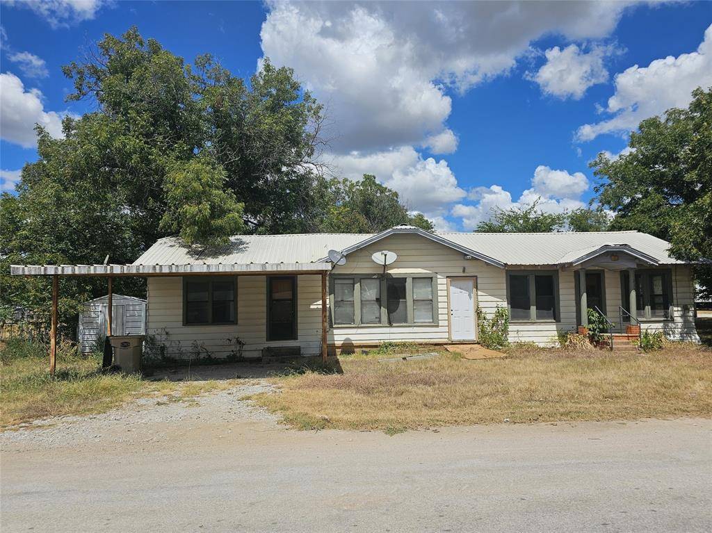 Bangs, TX 76823,216 E Pecan Street