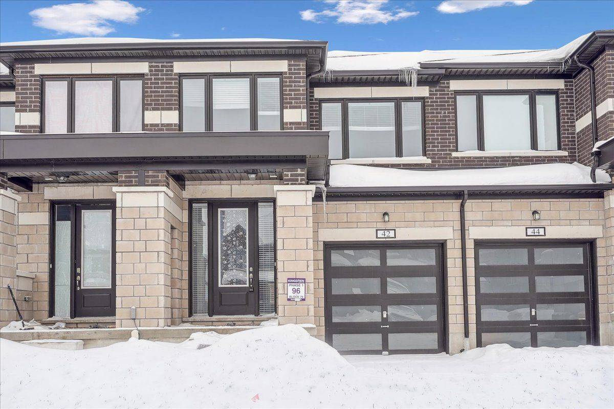 Kawartha Lakes, ON K9V 6C2,42 Corley ST