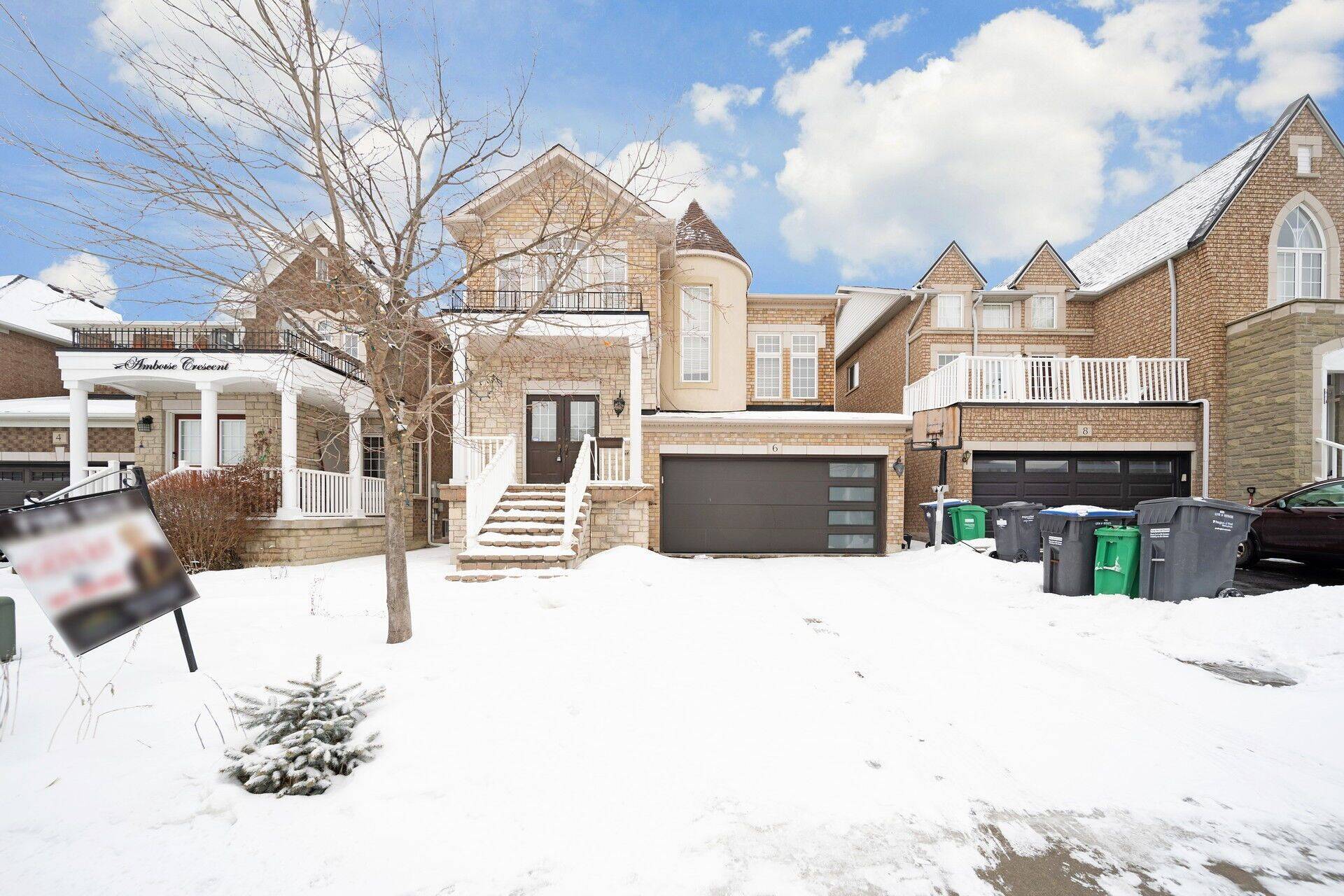 Brampton, ON L7A 2R2,6 Amboise CRES