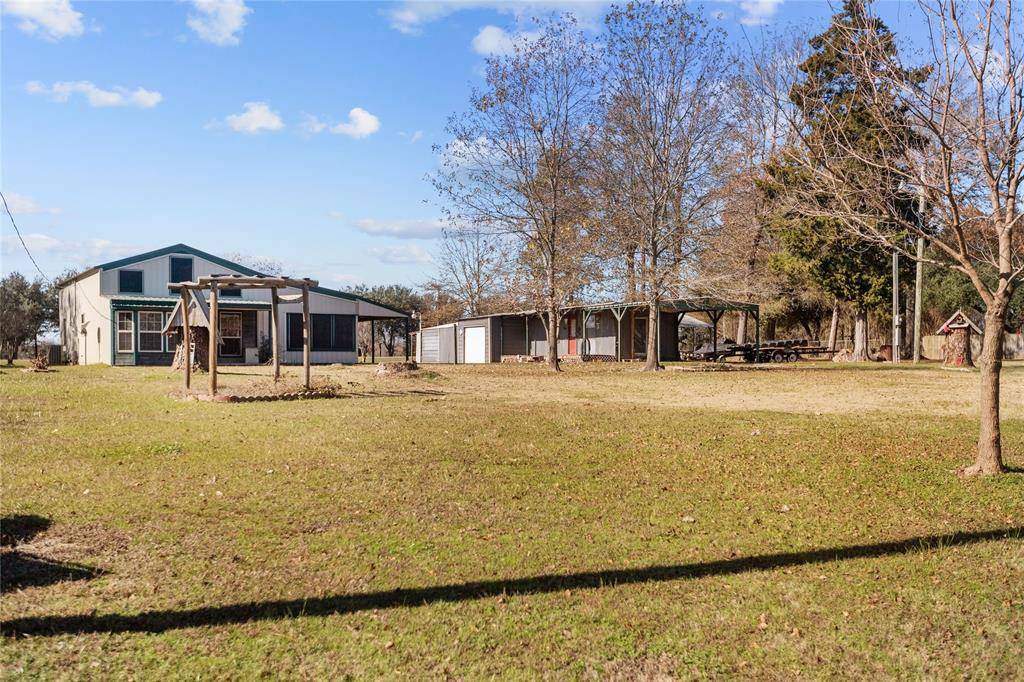 Mineola, TX 75773,295 County Road 2298