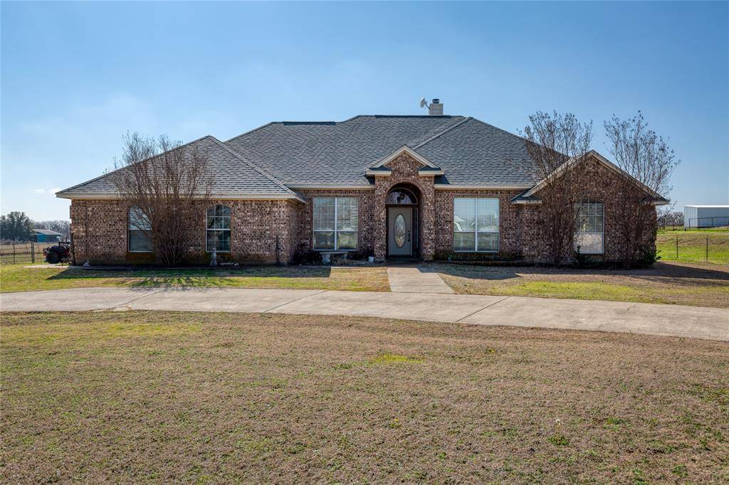 Springtown, TX 76082,609 South Drive