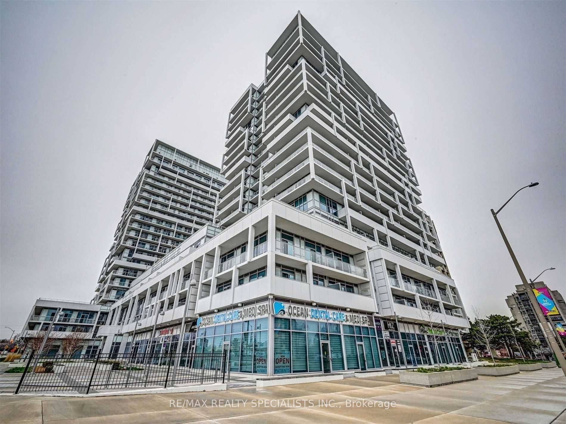 Oakville, ON L6K 3V5,65 SPEERS RD #204