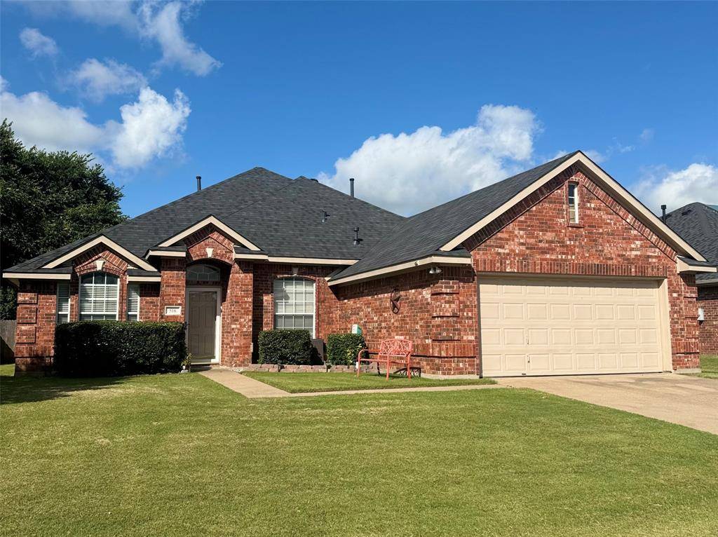 Burleson, TX 76028,516 Deerwood Drive