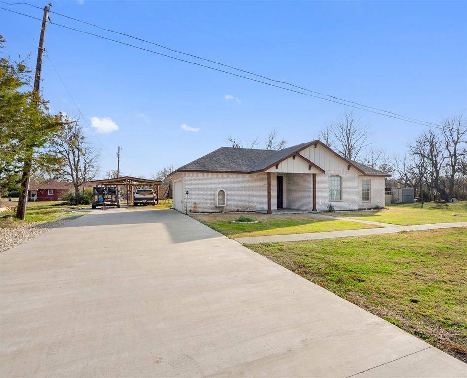 Terrell, TX 75160,1123 W End Street