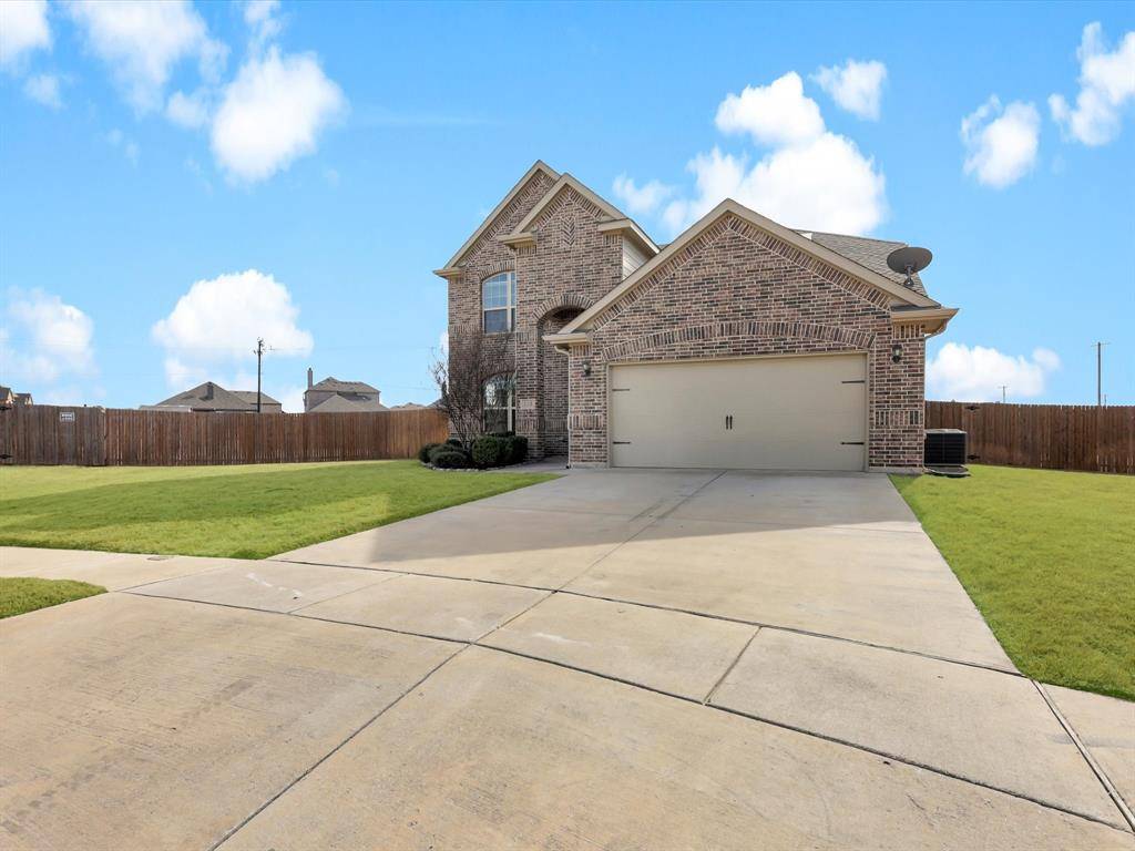 Crowley, TX 76036,113 Live Oak Drive