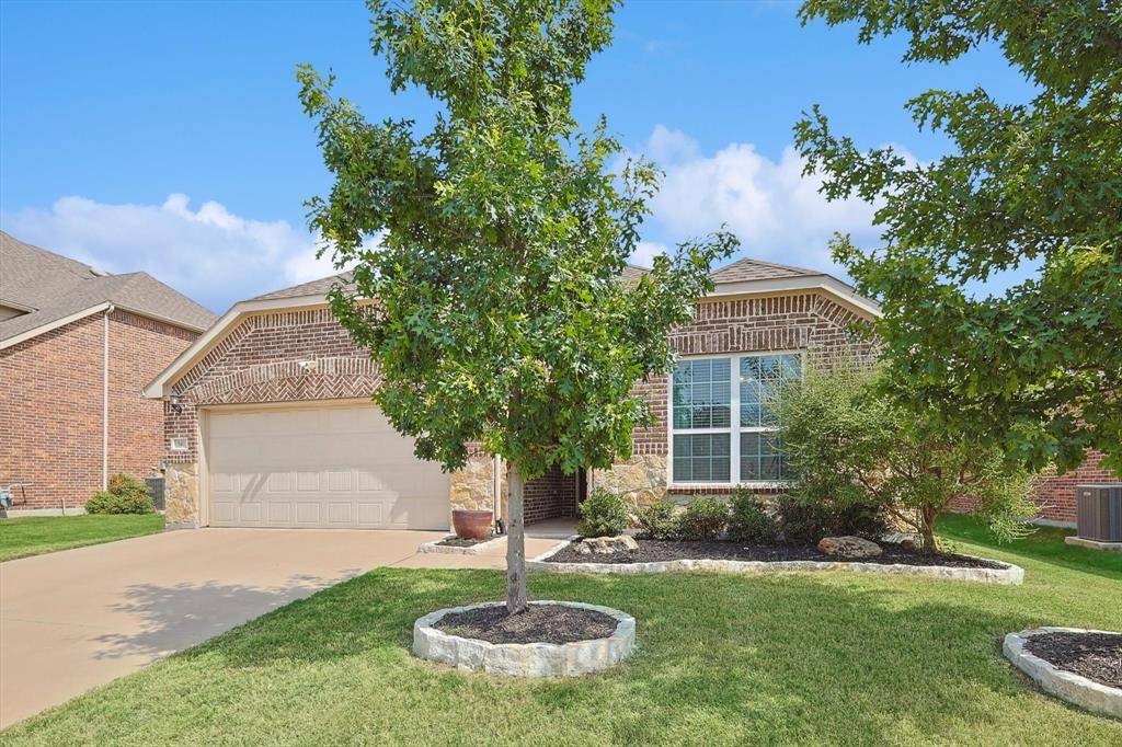 Fort Worth, TX 76052,940 Basket Willow Terrace