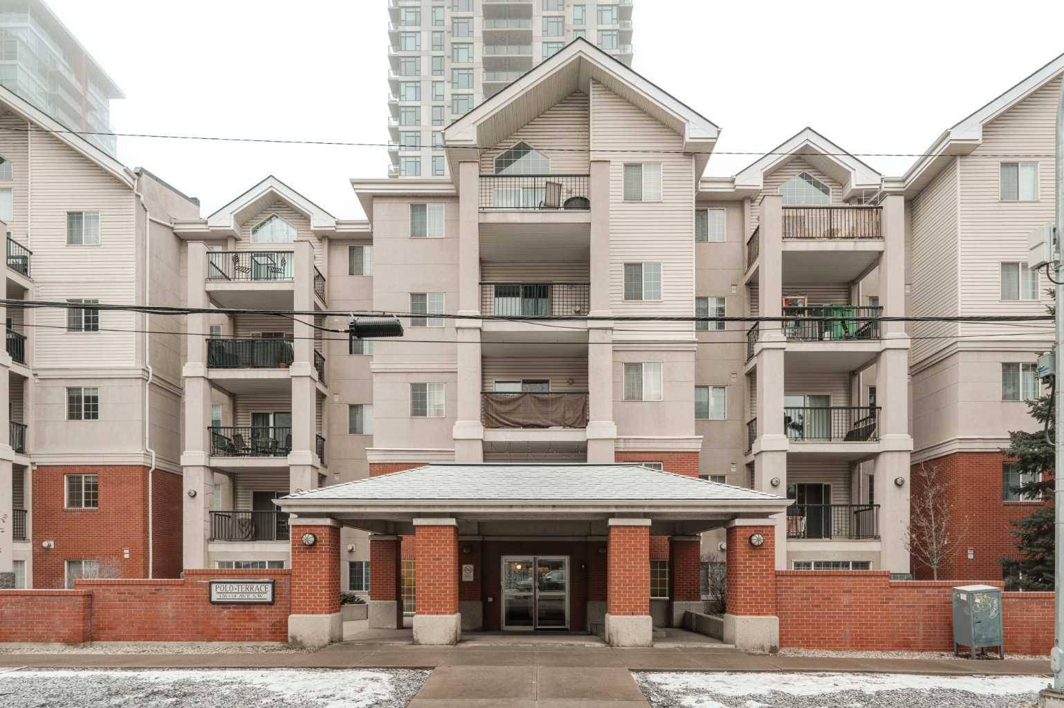 Calgary, AB T2R 0L9,126 14 AVE SW #424