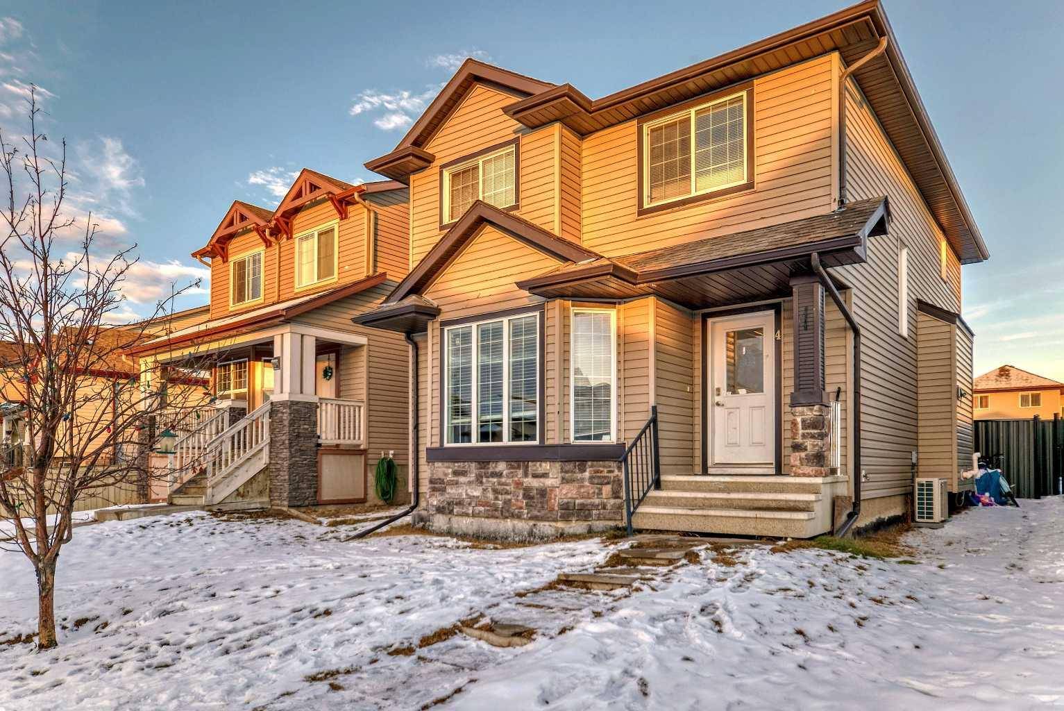 Calgary, AB T3J 0K1,4 Saddlebrook CIR NE