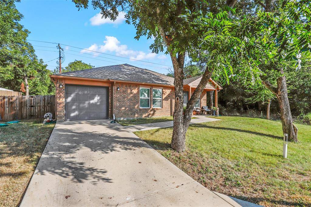 Granbury, TX 76048,3302 Sumac Drive