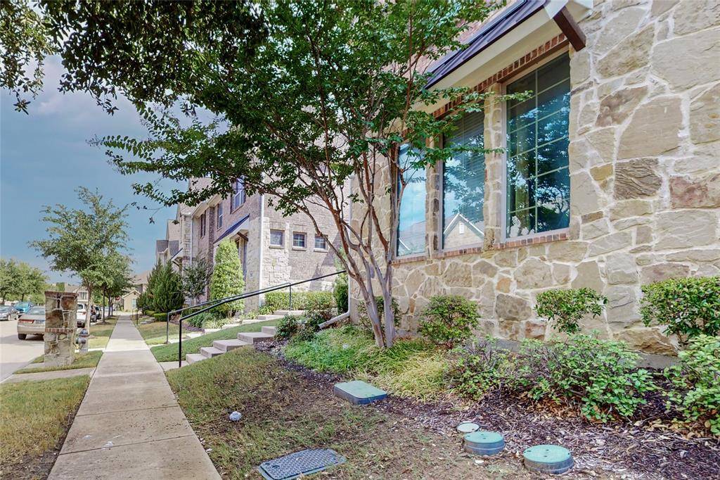 Irving, TX 75063,10536 Steinbeck Lane