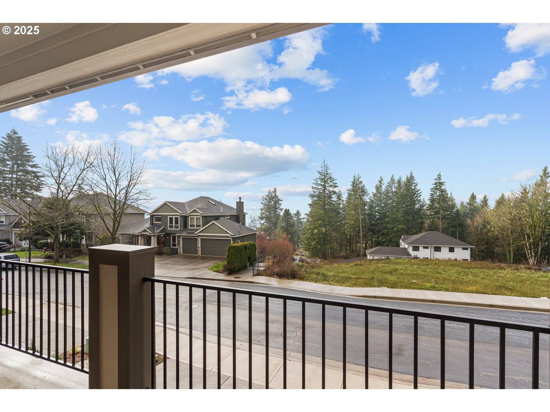 West Linn, OR 97068,22997 Bland CIR