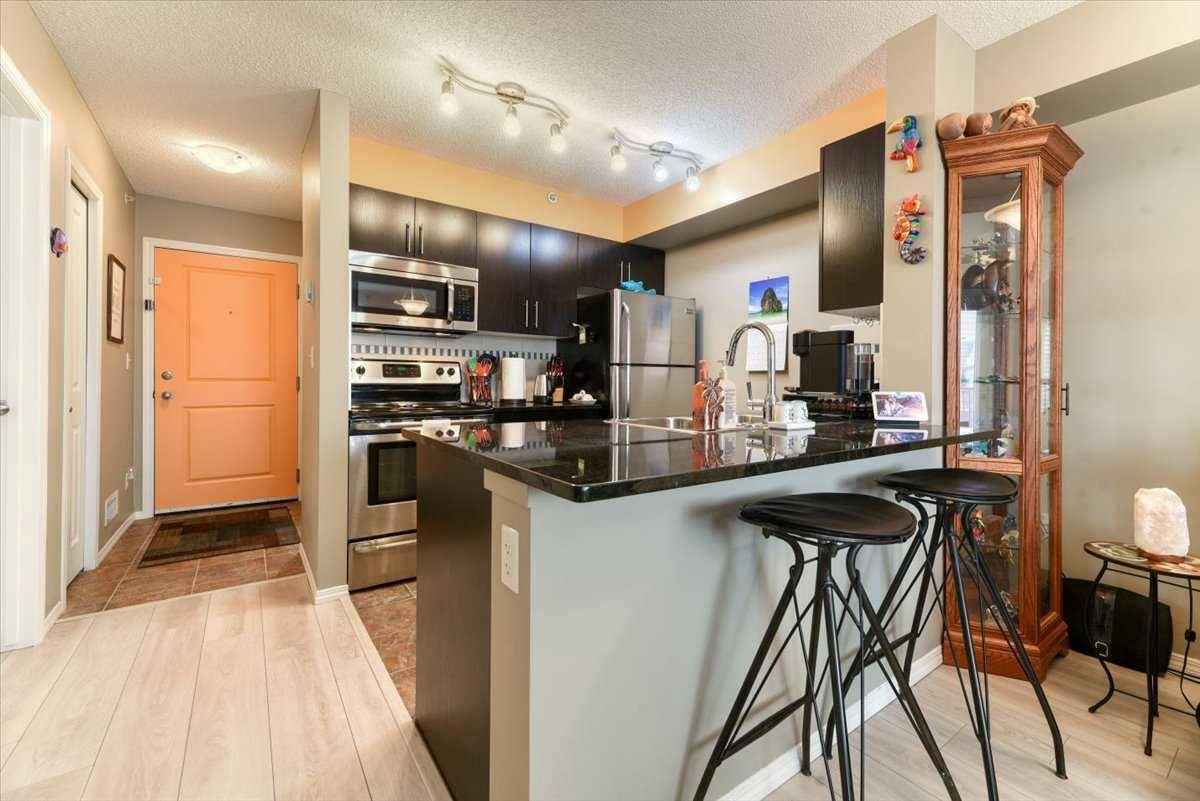 Calgary, AB T2X2B9,81 Legacy BLVD SE #1415