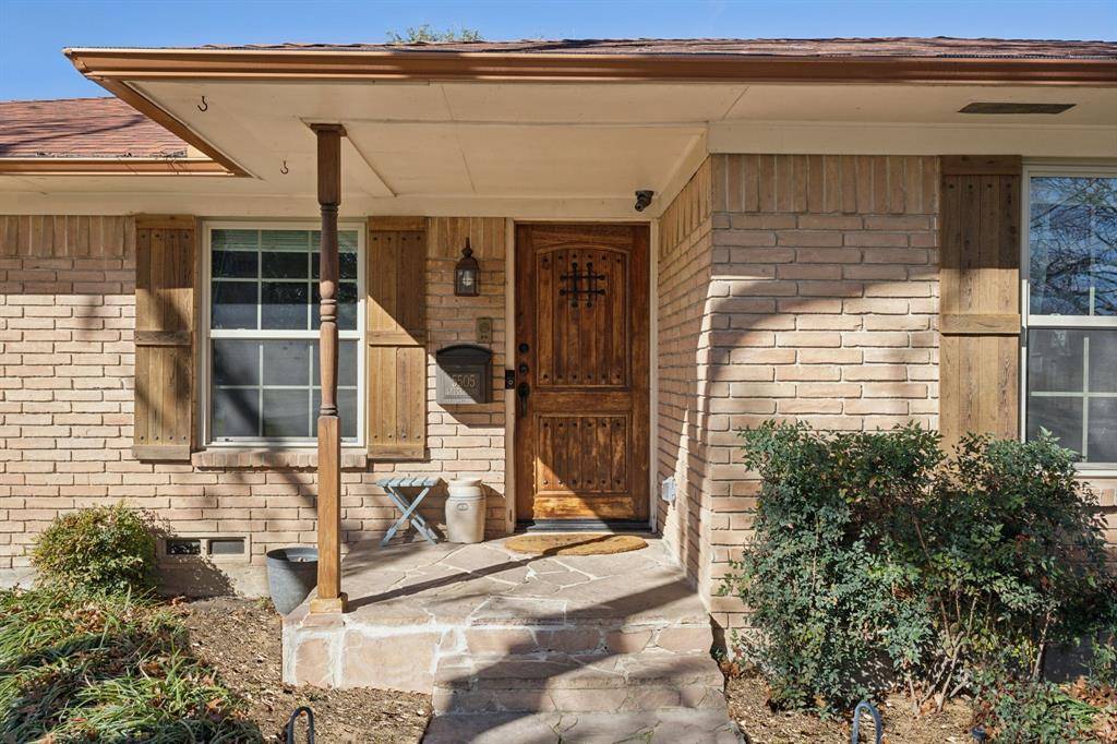 Dallas, TX 75214,5505 Ledgestone Drive