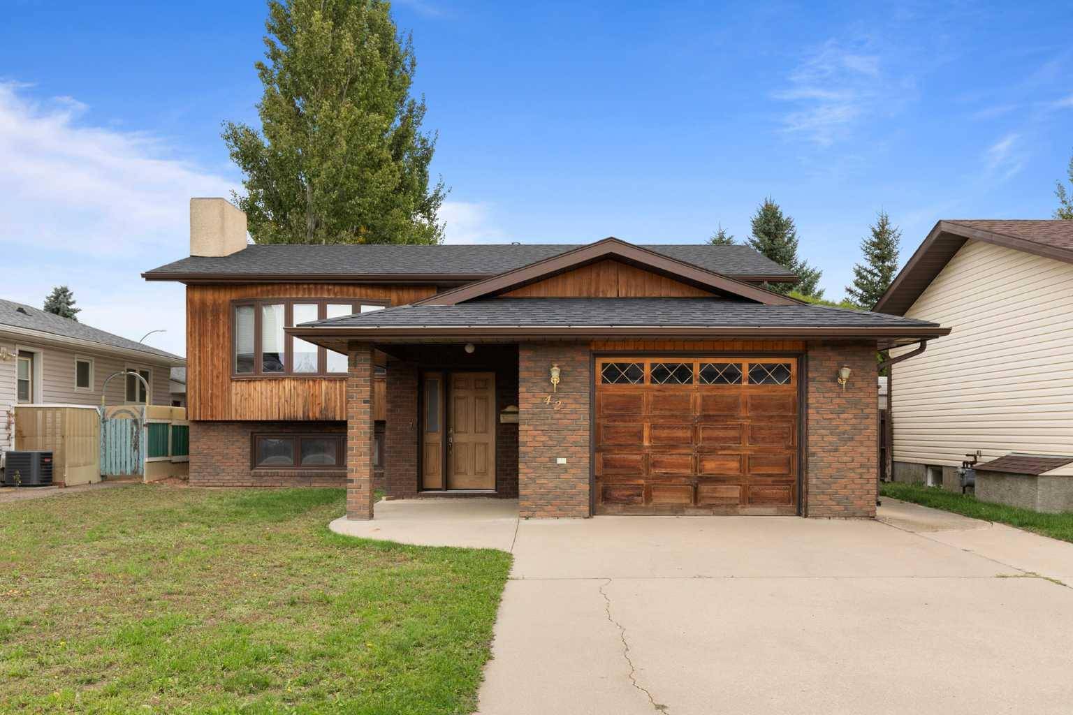 Medicine Hat, AB T1B3W7,42 Rundle CRES SE