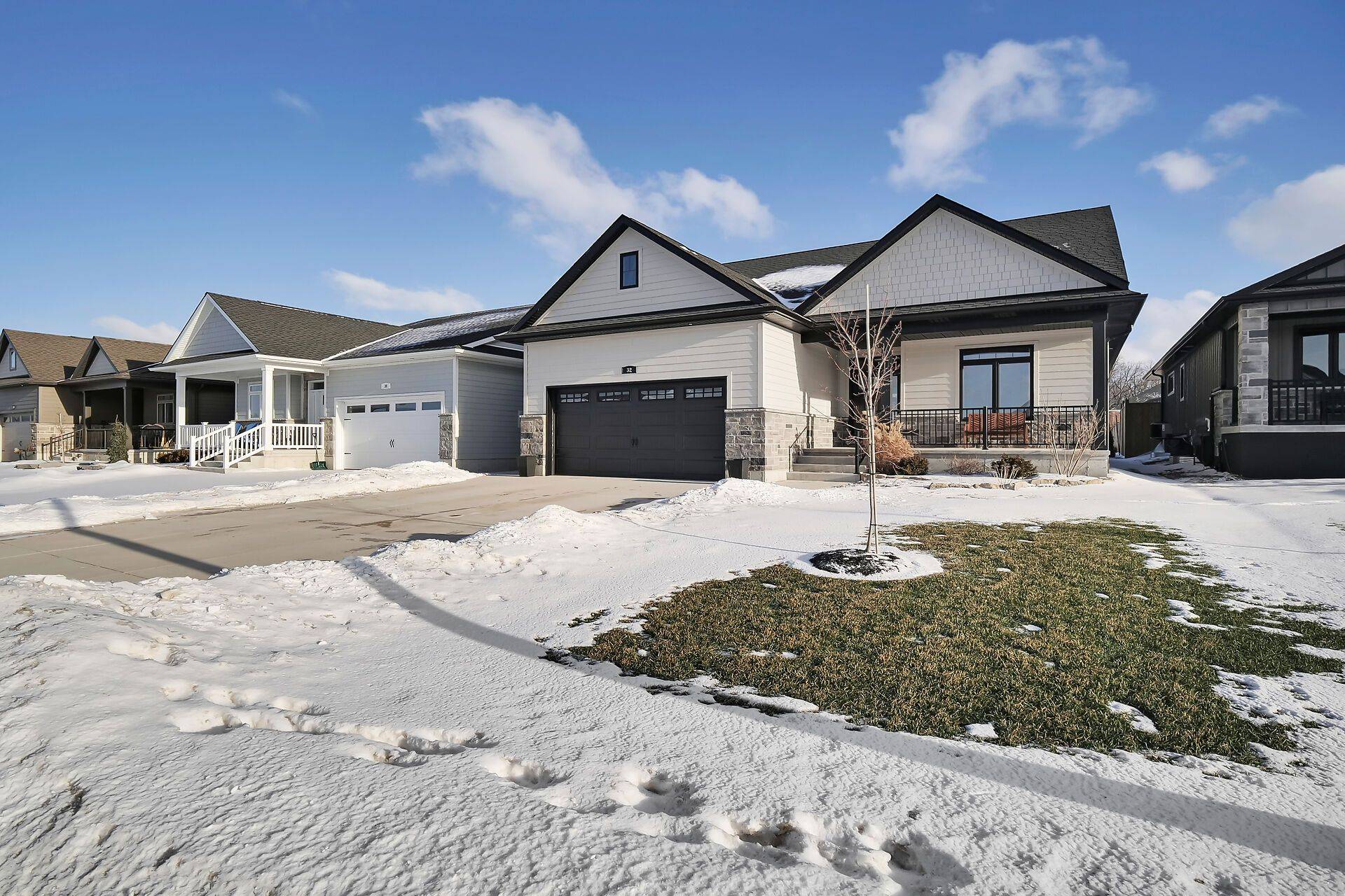 Lambton Shores, ON N0M 1T0,32 Brooklawn DR