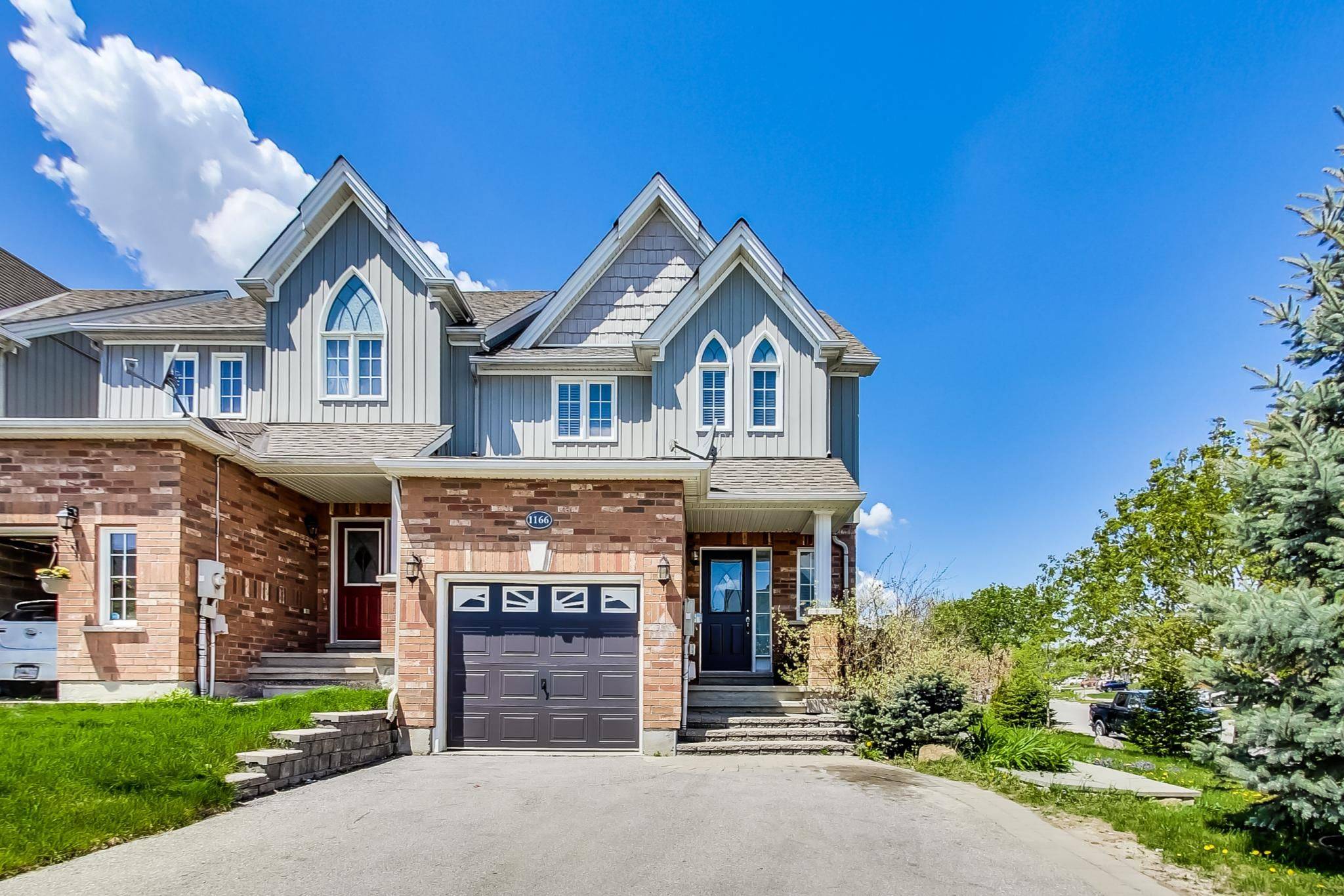 Innisfil, ON L9S 4W5,1166 Booth AVE