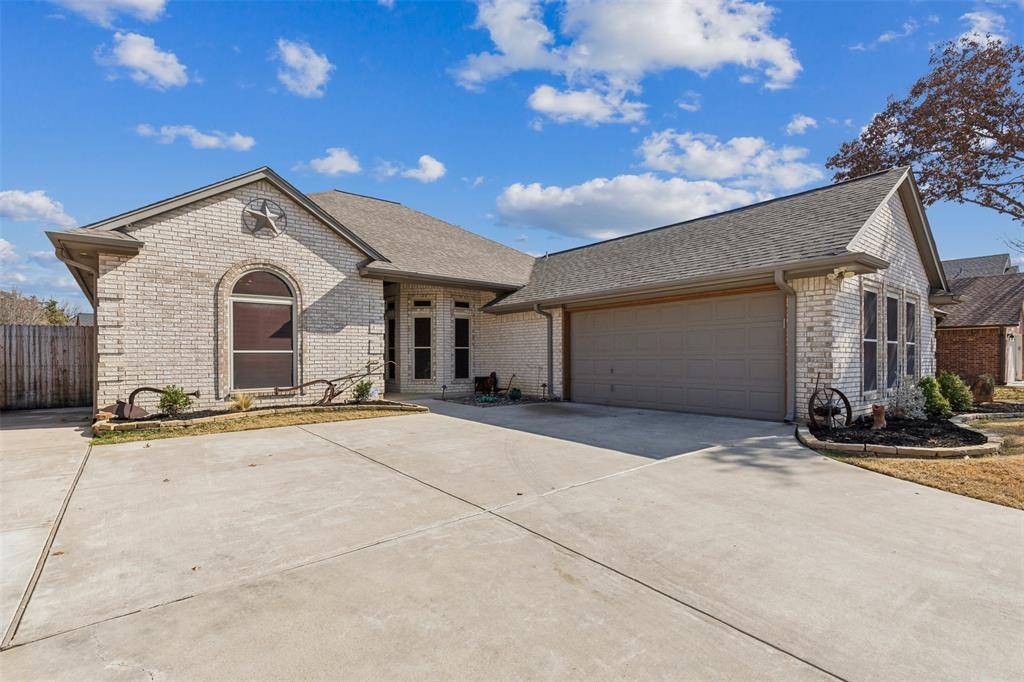 North Richland Hills, TX 76182,6808 Hadley Drive